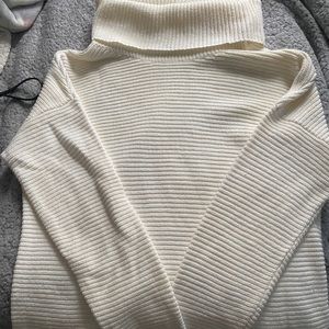 White/cream turtle neck sweater